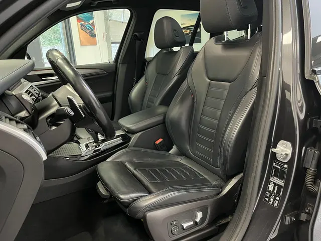 BMW X3 M40i xDrive High Executive 2020 Benzine 17