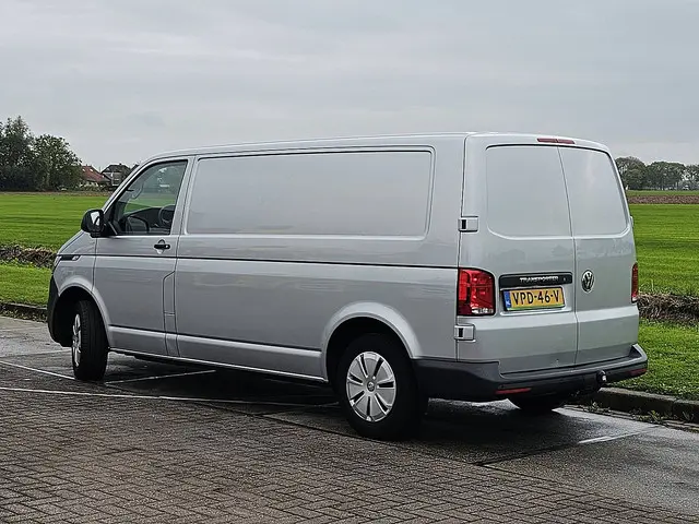 Volkswagen Transporter 2.0 TDI 2022 Diesel 6