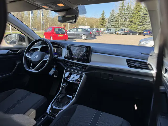 Volkswagen T-Roc 1.5 TSI Life Business 2024 Benzine 7