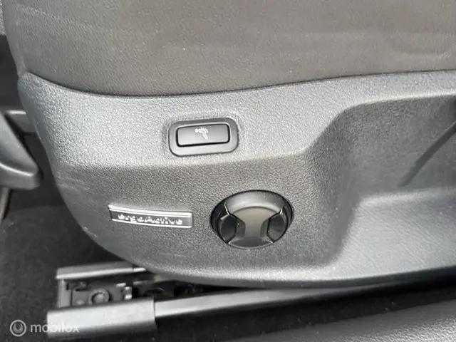 Volkswagen Golf Variant 2.0 TDI Highline 2015 Diesel 19