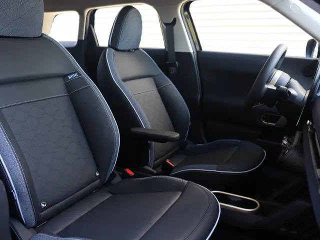 MINI Aceman E 2025 Elektrisch 8