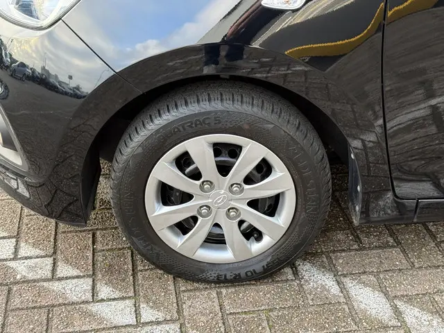 Hyundai i10 1.0i i-Motion Comfort 2016 Benzine 7