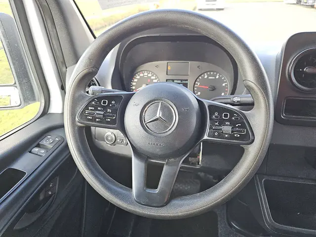 Mercedes-Benz Sprinter 316 2021 Diesel 12