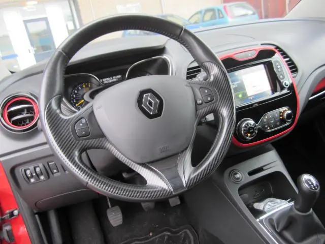 Renault Captur 0.9 TCe Helly Hansen 2015 Benzine 12