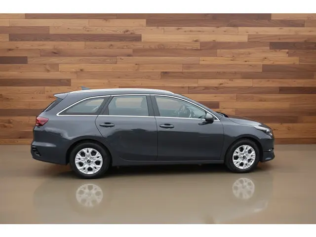 Kia Ceed Sportswagon 1.0 T-GDi DynamicLine 2024 Benzine 6