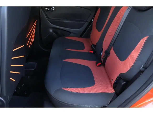 Renault Captur 0.9 TCe Dynamique 2014 Benzine 16