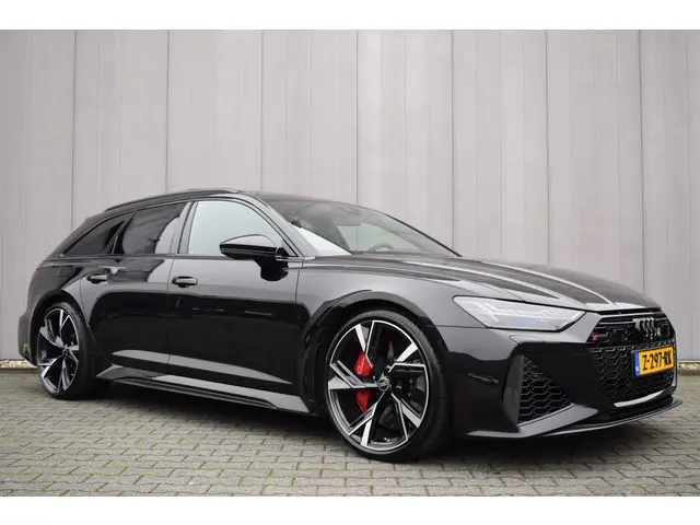 Audi RS6 Avant 600PK Quattro 2019 Benzine 54