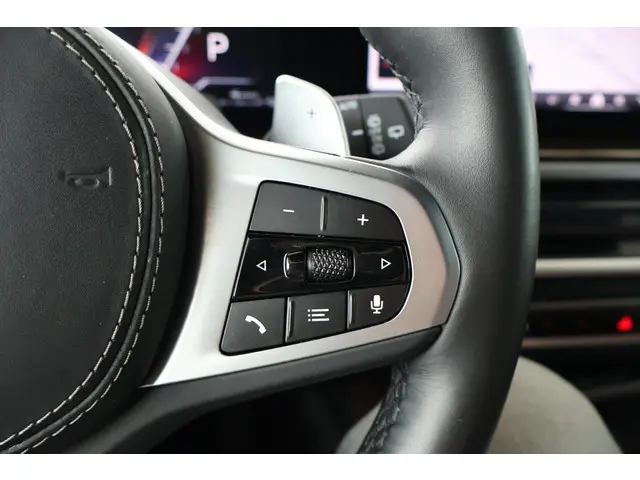 BMW X5 xDrive50e 2024 Hybride Benzine 17