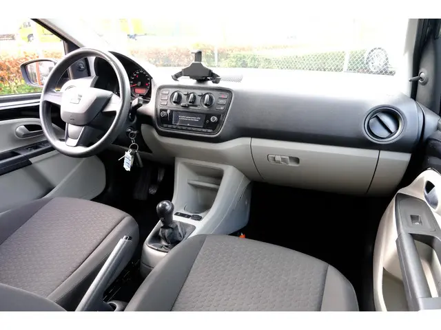 SEAT Mii 1.0 Style Intense 5-drs *45.378km* 2019 Benzine 5