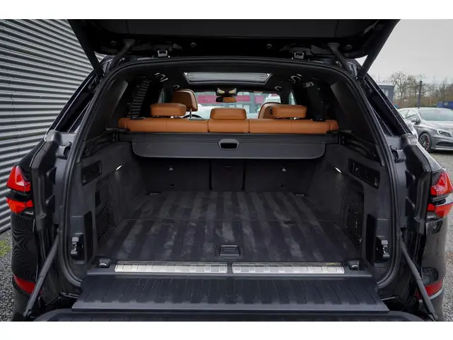 BMW X5 xDrive50e M-Sport 2023 Hybride Benzine 9