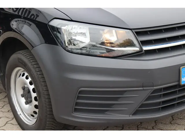 Volkswagen Caddy 2.0 TDI L1H1 BMT Trendline 2019 Diesel 12