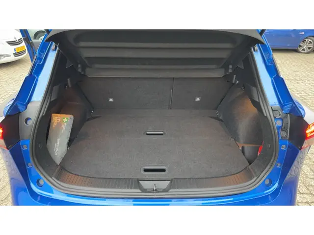 Nissan QASHQAI 1.3 MHEV N-Connecta 2023 Benzine 14