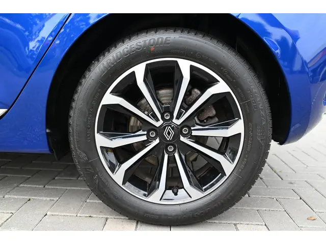 Renault Clio 1.0 TCe 90 GPF techno 2024 Benzine 11