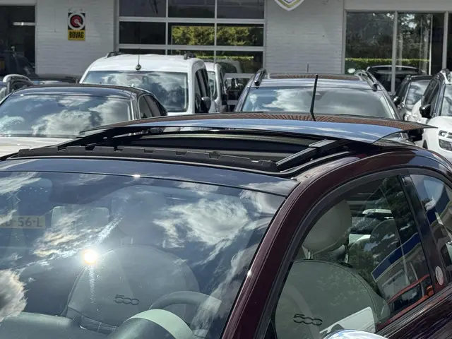 Fiat 500 1.2 Lounge 2018 Benzine 12