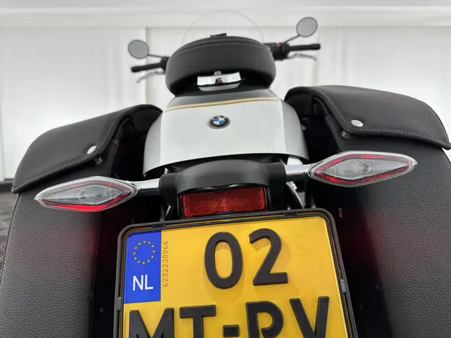 BMW R 18 Classic Option-719 2024 Benzine 17