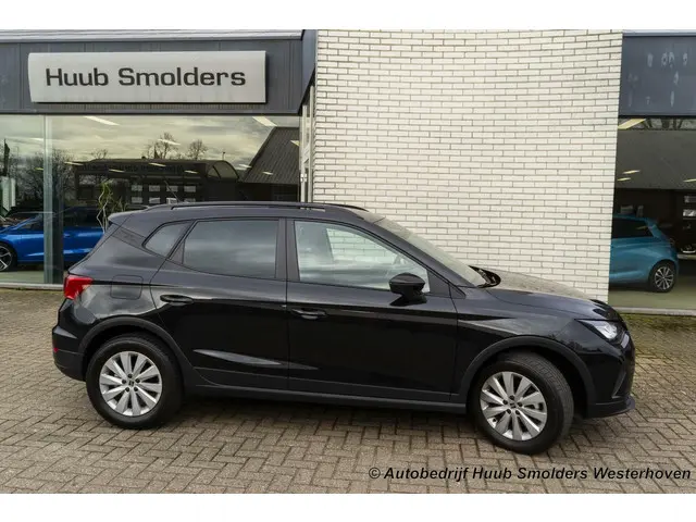 SEAT Arona 1.0 EcoTSI Style 2024 Benzine 8