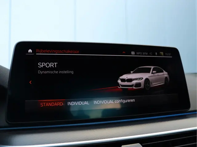 BMW 5 Serie 545e xDrive 2022 Hybride Benzine 60