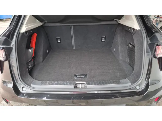 Lynk & Co 01 1.5 2022 Hybride Benzine 10