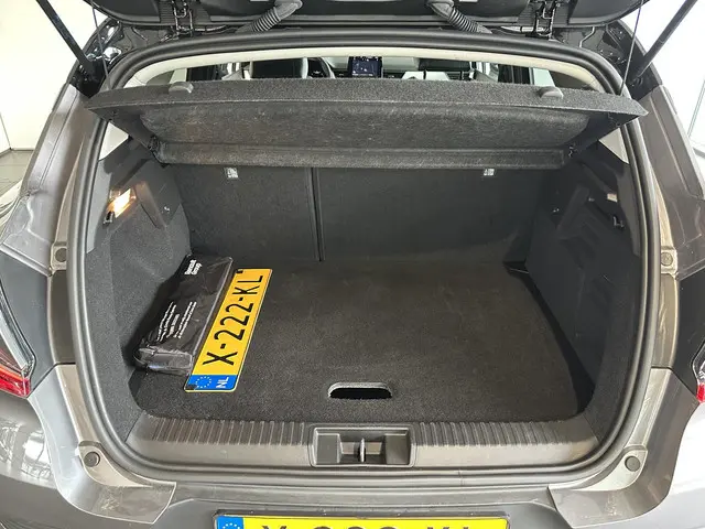 Renault Captur 1.3 mild hybrid 160 techno 2023 Benzine 9