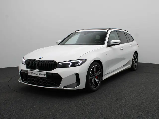 BMW 3 Serie Touring 318i 2024 Benzine 21