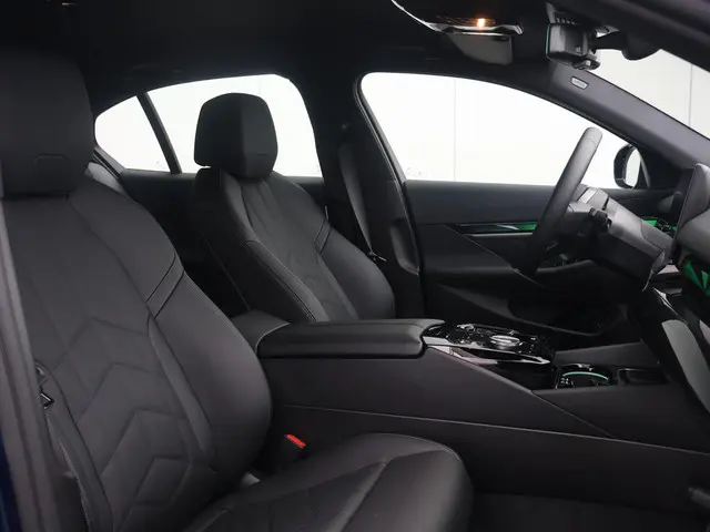 BMW i5 eDrive40 M Sport Edition 84 kWh 2025 Elektrisch 12