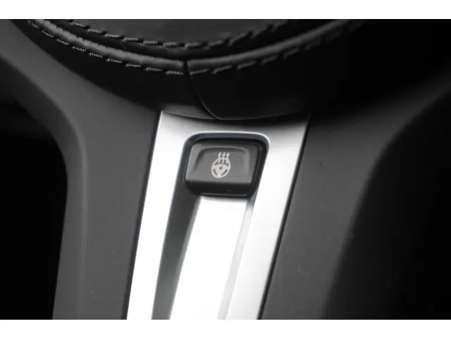 BMW 5 Serie Touring 530e xDrive 2023 Hybride Benzine 26