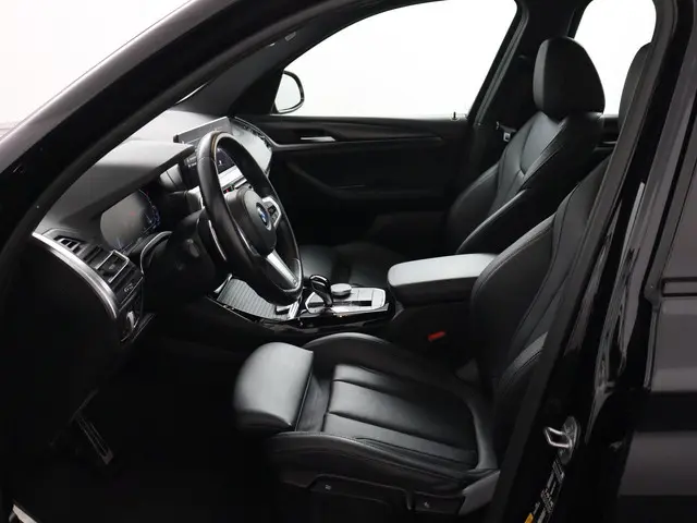 BMW X3 xDrive30e High Executive 2022 Hybride Benzine 6
