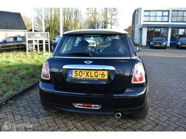 MINI One Mini 1.6 Business Line 2012 Benzine 9