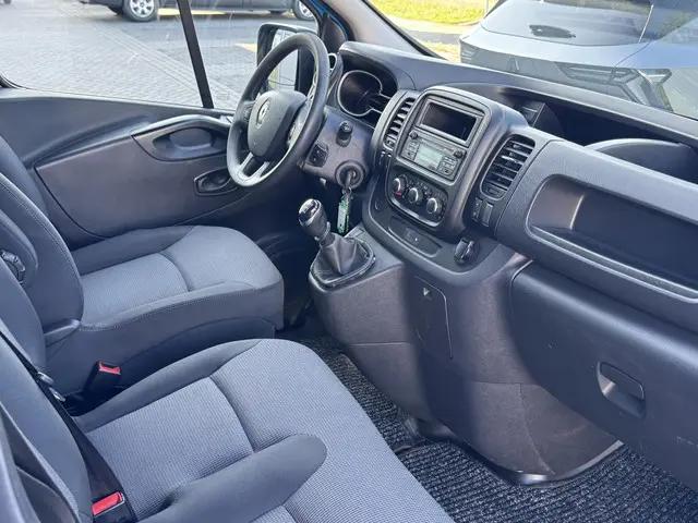 Renault Trafic 1.6 dCi 95 T27 L1H1 Comfort 2020 Diesel 6