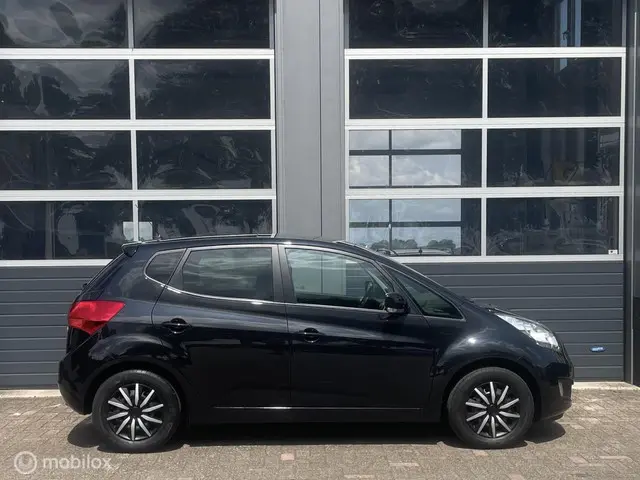 Kia Venga 1.4 CVVT Vibe 2015 Benzine 4