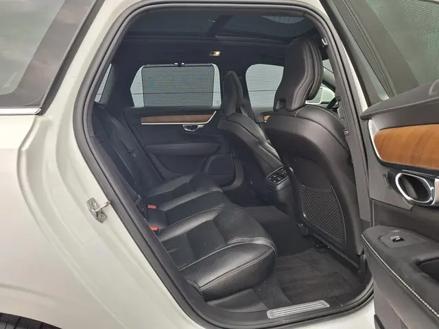 Volvo V90 2.0 T4 Inscription 2020 Benzine 18