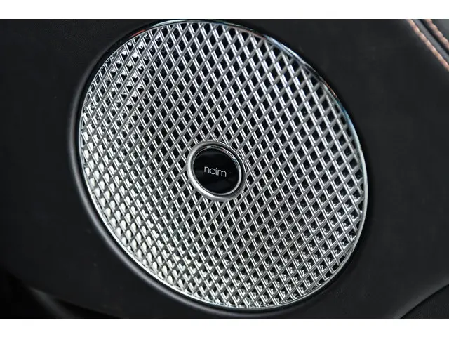 Bentley Bentayga 4.0 V8 First Edition 2021 Benzine 21