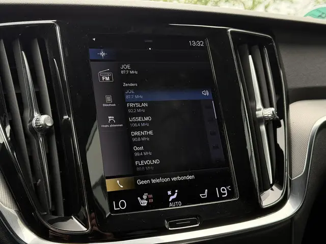 Volvo V60 2.0 B4 Aut. 197pk MHEV R-Design 2020 Benzine 22