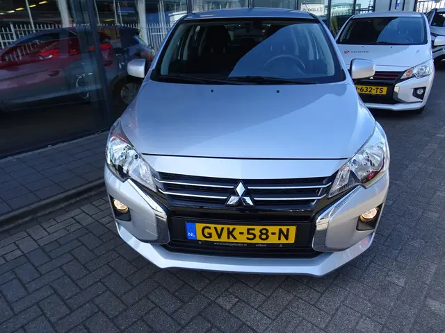 Mitsubishi Space Star 1.2 Cool+ Edition 2021 Benzine 9