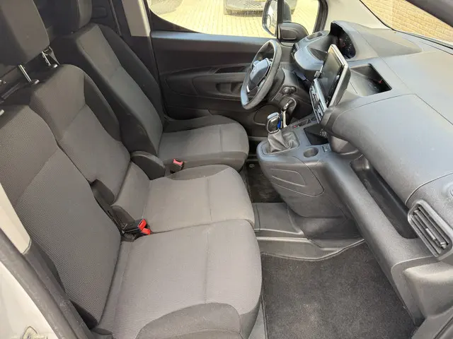 Peugeot Partner 1.6 BlueHDI Premium 2019 Diesel 22