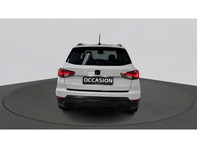 SEAT Arona 1.0 TSI Style Business Connect 2023 Benzine 8