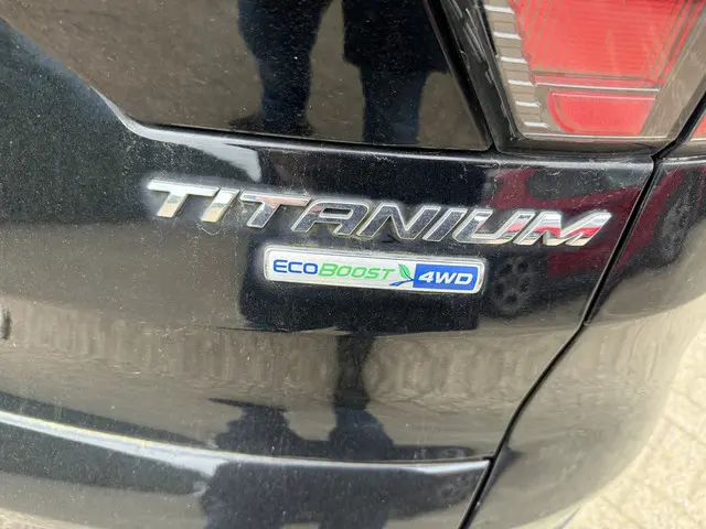 Ford Escape 2.0 AUT titanium 244 PK 2017 Benzine 12