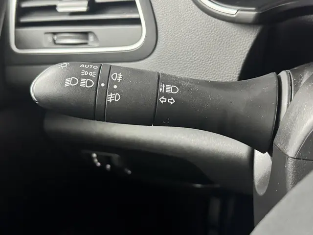 Renault Mégane Estate 1.3 TCe 140 Techno 2023 Benzine 21