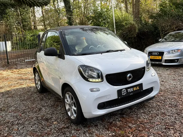 Smart Fortwo 1.0 Pure 2016 Benzine 3