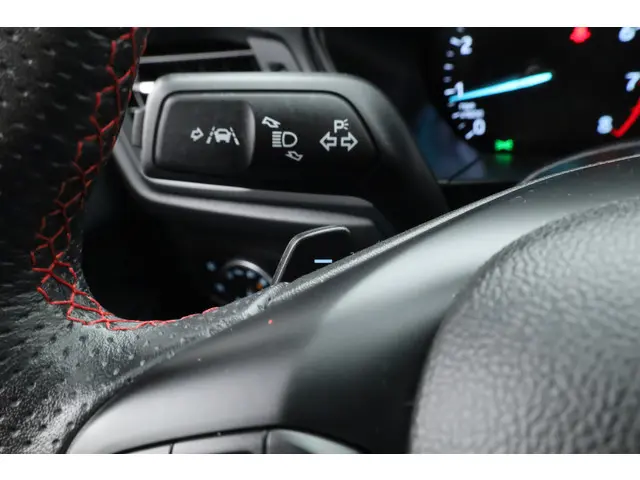 Ford Focus Wagon 1.0 EcoBoost ST Line 2019 Benzine 12