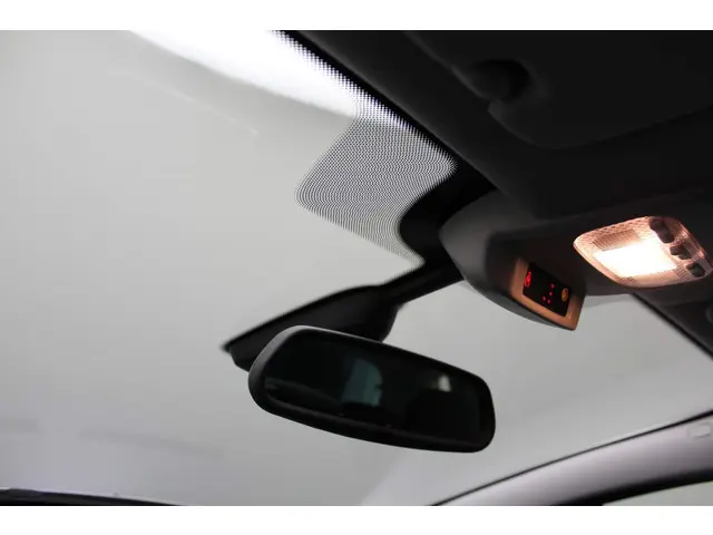 Peugeot 3008 1.2 PureTech Style 2016 Benzine 10