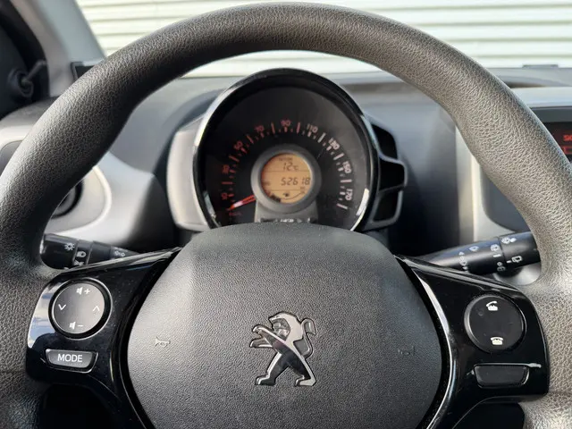 Peugeot 108 1.0 e-VTi Active 2016 Benzine 8