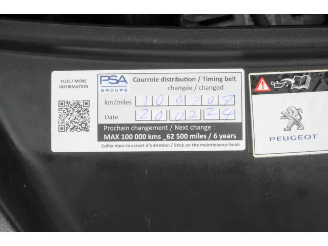 Peugeot 208 1.0 VTi LIKE SPORTLINE 2014 Benzine 15