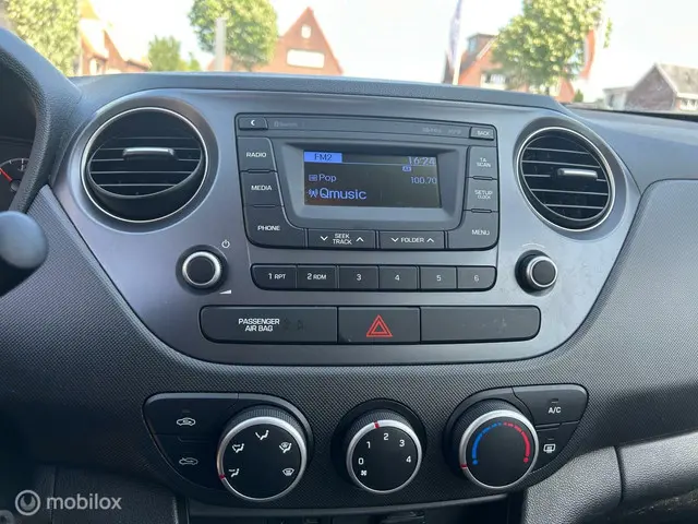 Hyundai i10 1.0i Comfort 2020 Benzine 7
