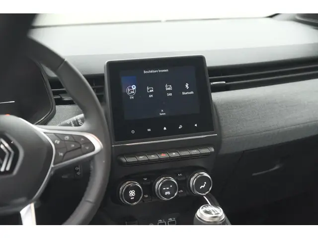Renault Clio TCe 90 GPF techno 2023 Benzine 54