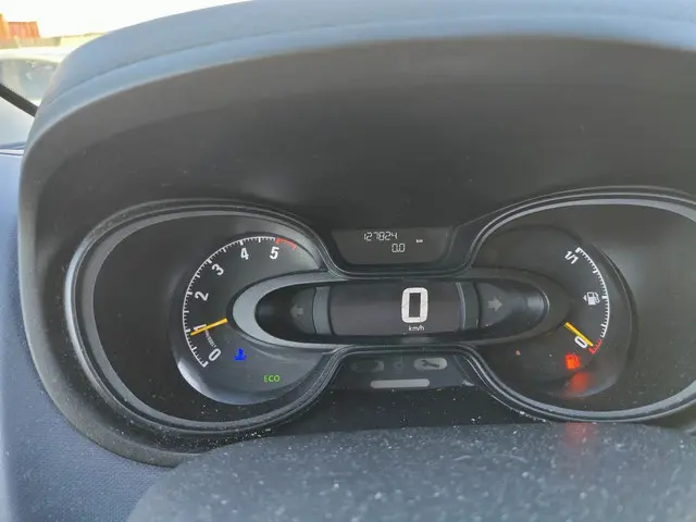 Opel Vivaro 1.6 CDTI Eco bj 2014 127.000km Nap 2014 Diesel 11