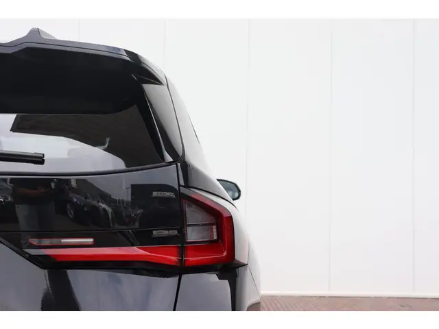 BMW X1 xDrive25e 2025 Hybride Benzine 9