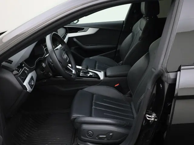 Audi A5 Sportback 40 TFSI/204PK S Line 2023 Benzine 17