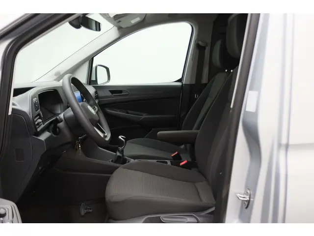 Volkswagen Caddy Cargo 2.0 TDI Comfort 2024 Diesel 11