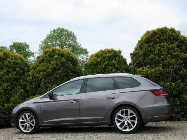 SEAT Leon ST 1.4 Eco TSI FR *Navi*ECC* 2014 Benzine 6